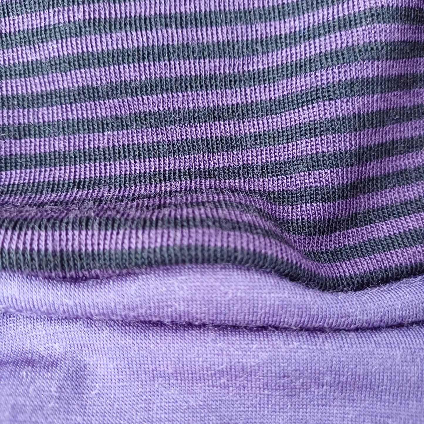 Merino Hoodscarf - Grape