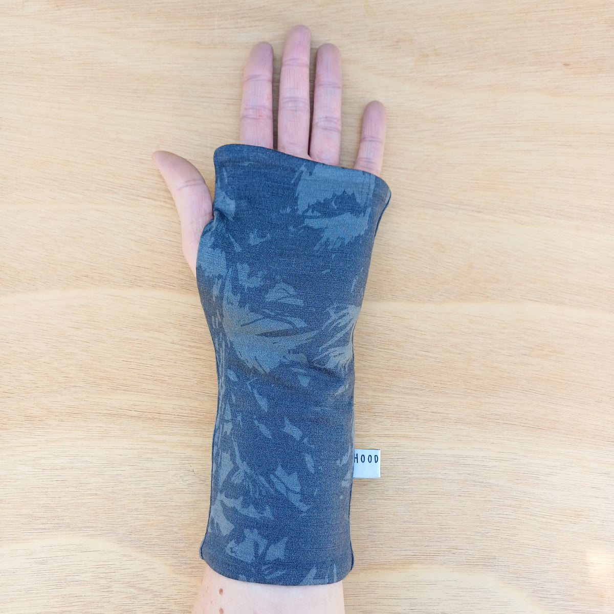 Fingerless Gloves - Grey Print