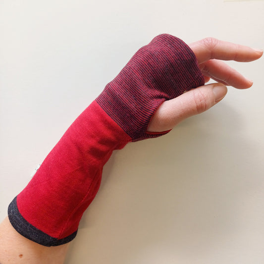 Fingerless Gloves - Red
