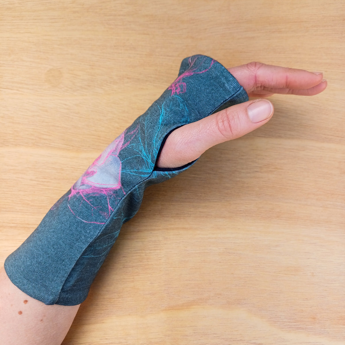 Fingerless Gloves - Flowers