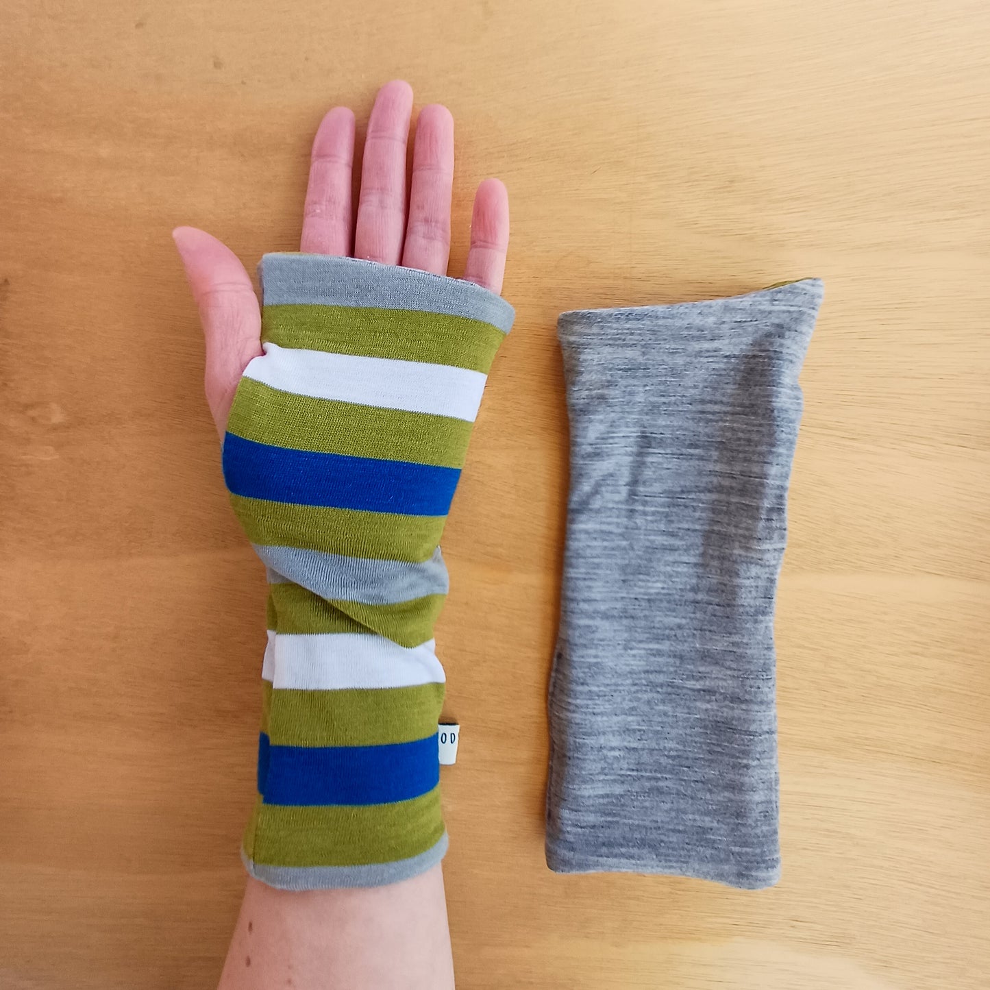 Fingerless Gloves - Olive Stripe